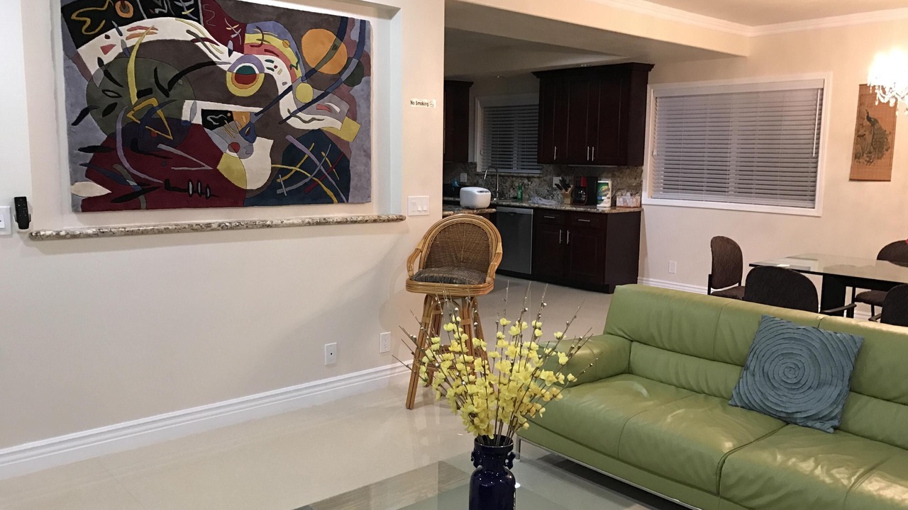 Photo of Livingroom in Kapolei