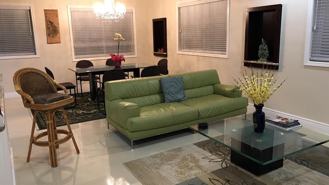 Photo of Livingroom in Kapolei