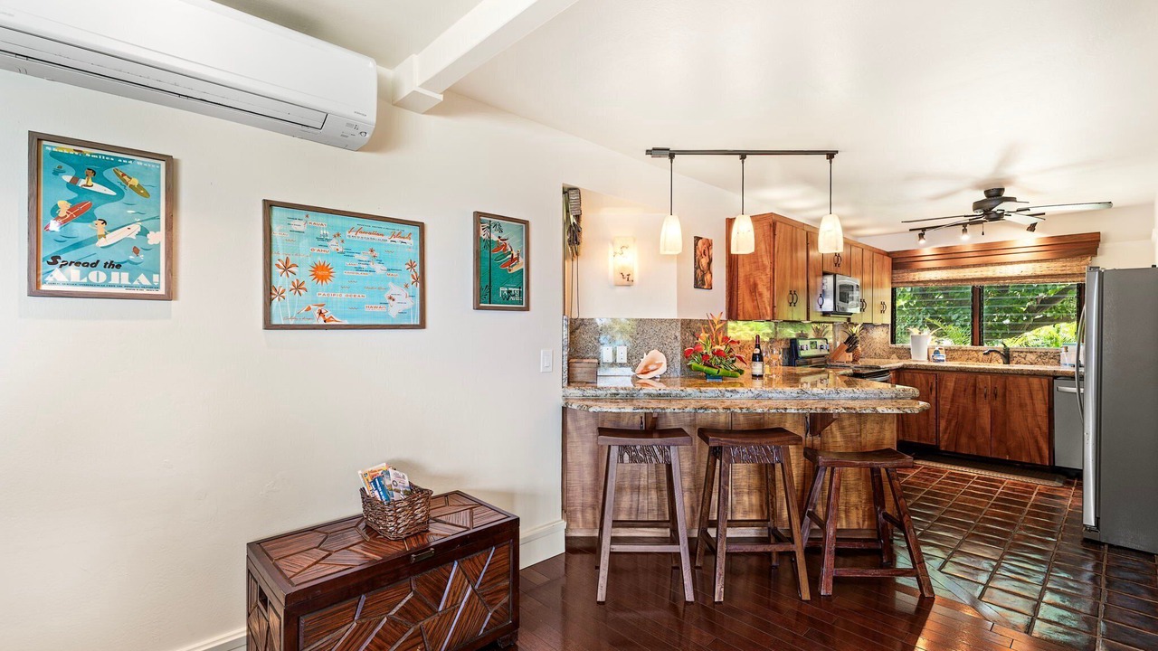 Photo of Kitchen in Kahaluu Bay
