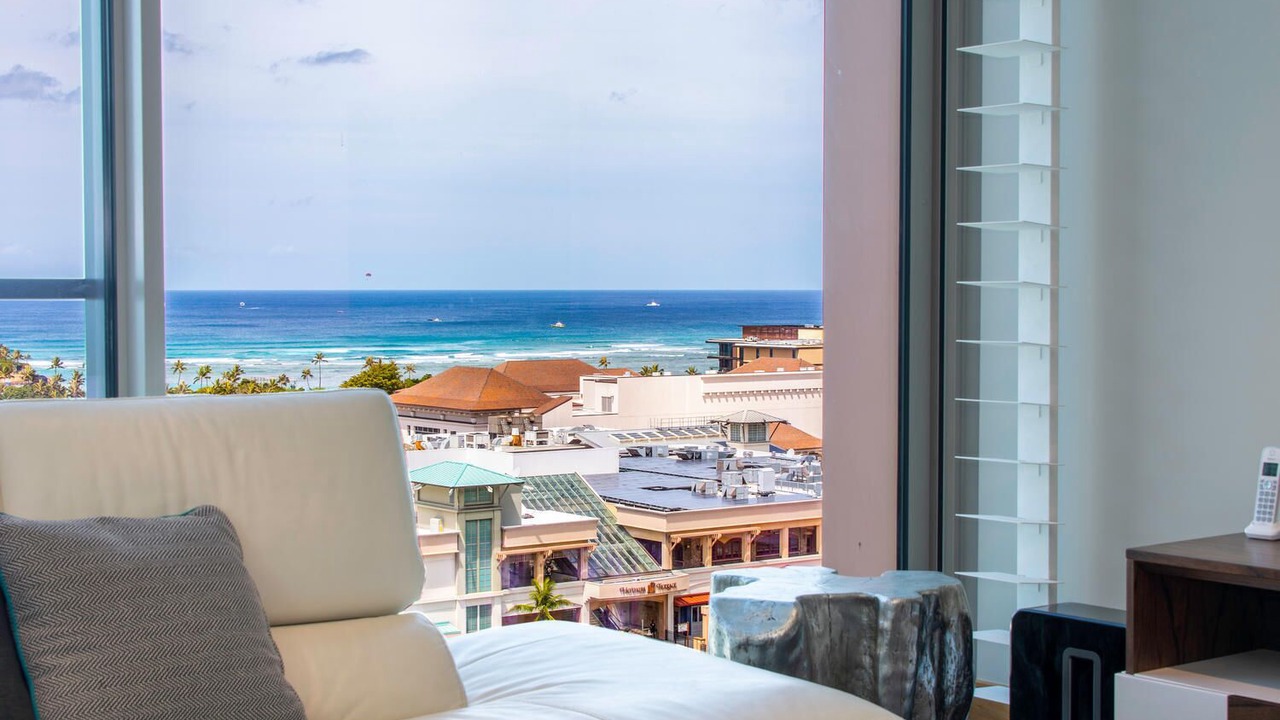 Photo of Livingroom in Ala Moana