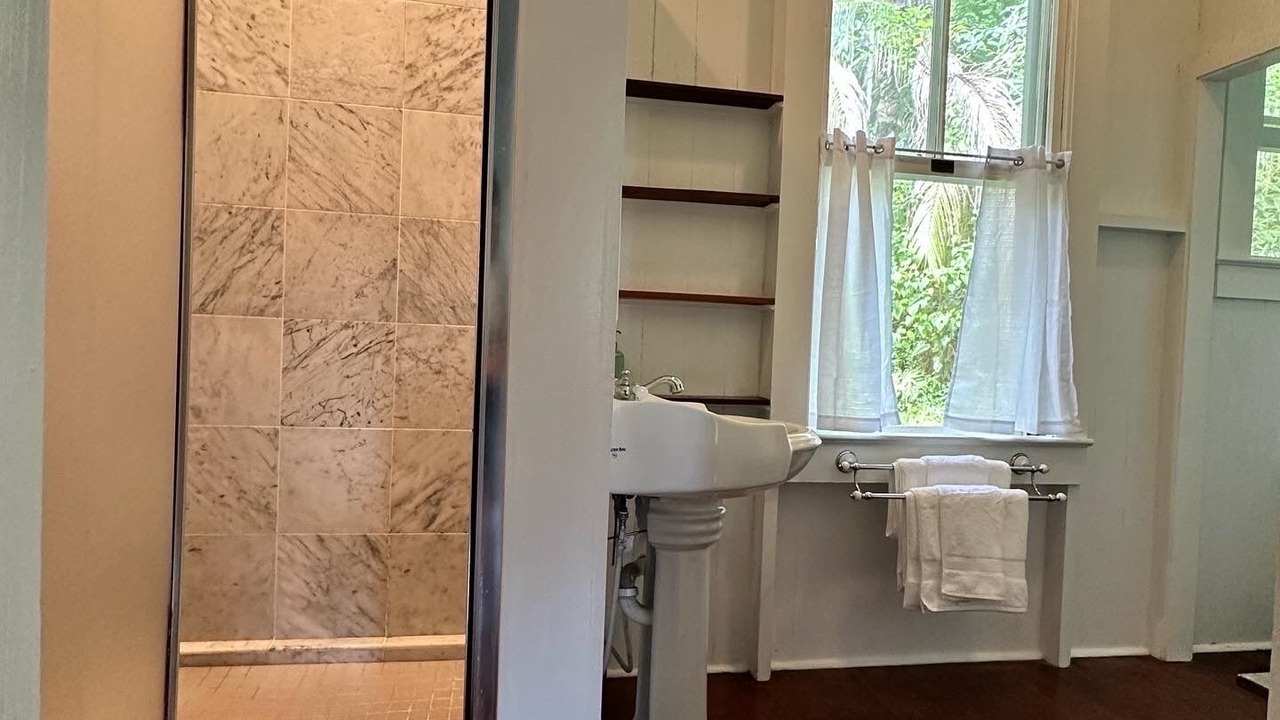 Photo of Bathroom in Keaau