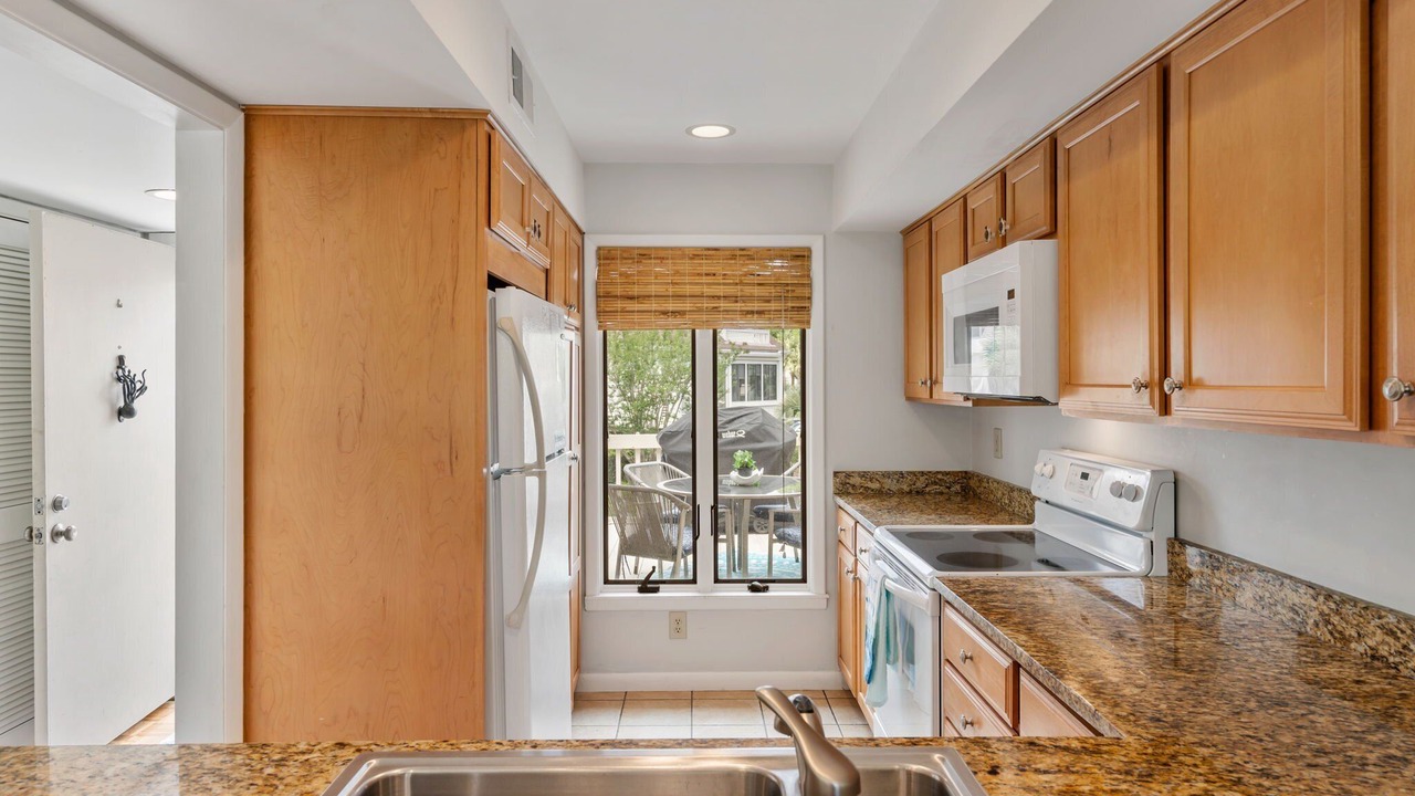 Photo of Kitchen in Spinnaker Beachhouses