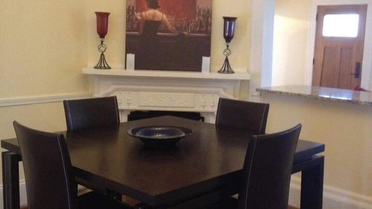 Photo of Livingroom in Wesley Heights