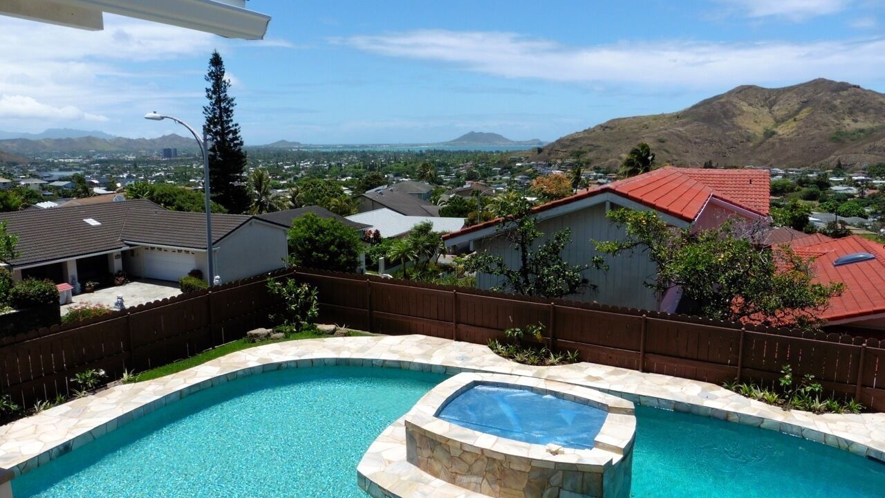 Photo of Patio Balcony in Keolu Hills