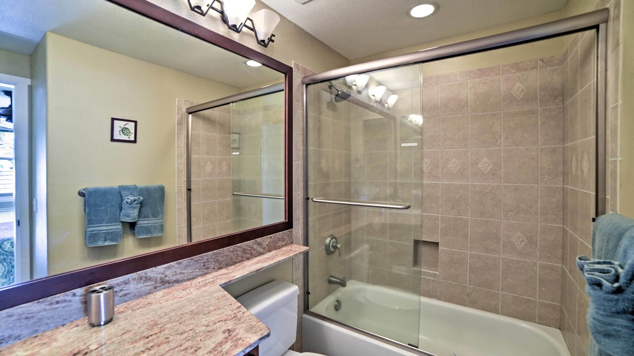 Photo of Bathroom in Kamuela