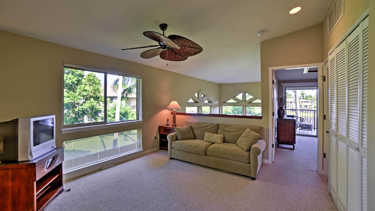 Photo of Livingroom in Kamuela