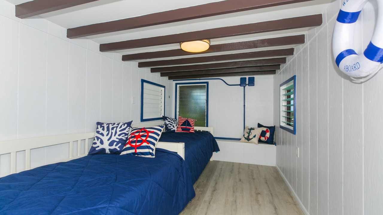Photo of Bedroom in Waimalu