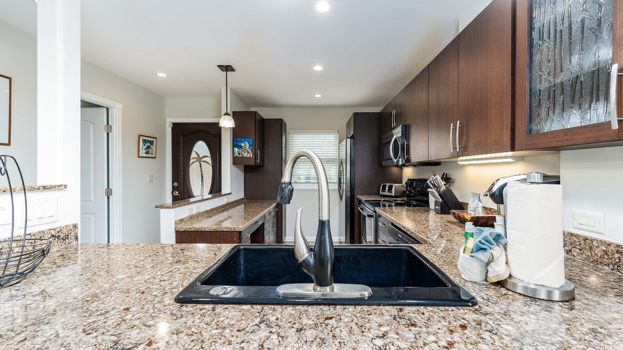 Photo of Kitchen in Downtown Lahaina