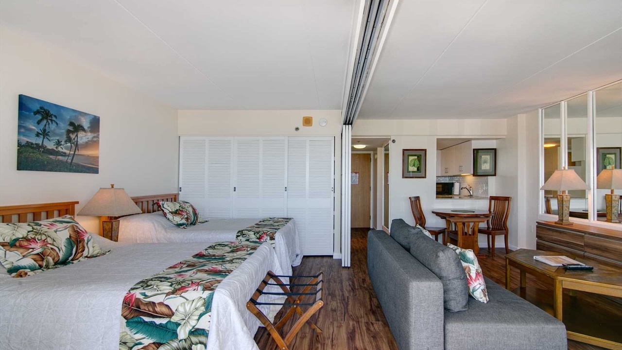 Photo of Bedroom in Waikiki