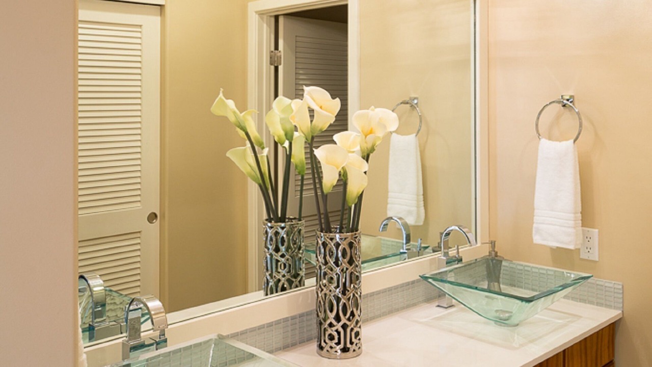 Photo of Bathroom in Kahaluu-Keauhou