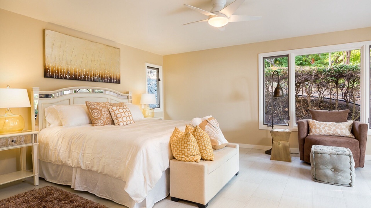 Photo of Bedroom in Kahaluu-Keauhou