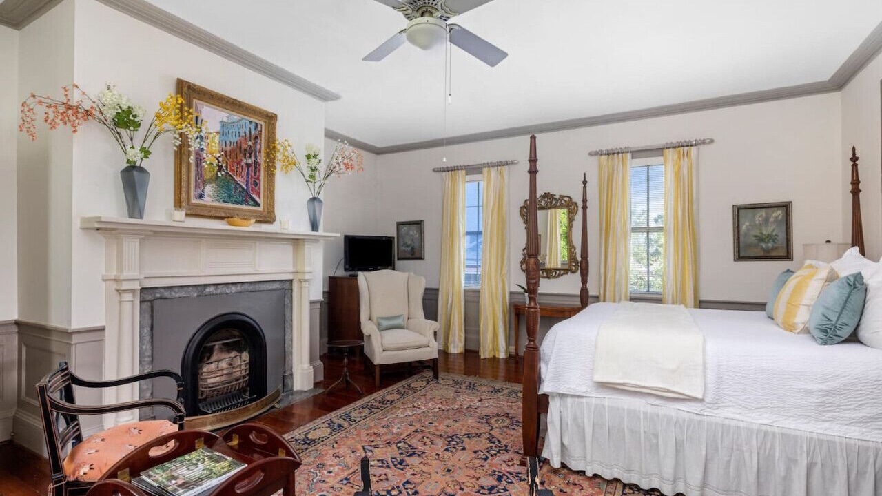 Photo of Bedroom in South of Broad