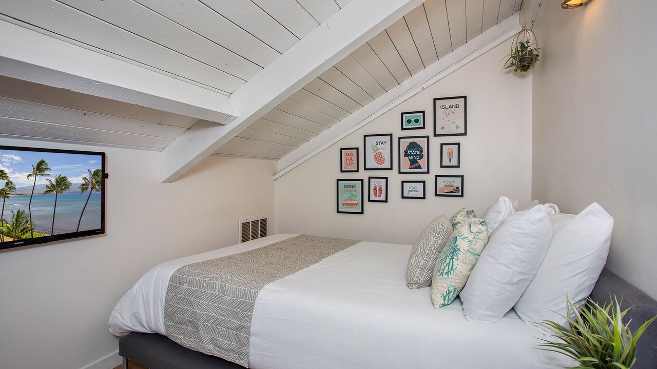 Photo of Bedroom in Maalaea