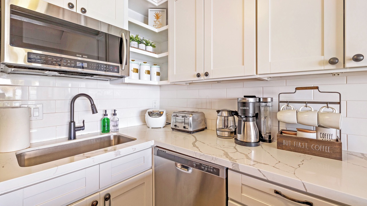 Photo of Kitchen in Maalaea