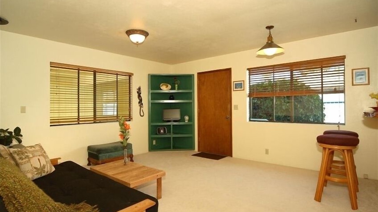 Photo of Livingroom in Kamuela