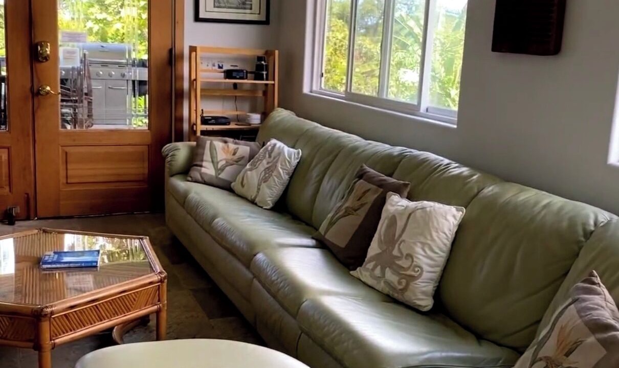 Photo of Livingroom in Honaunau-Napoopoo