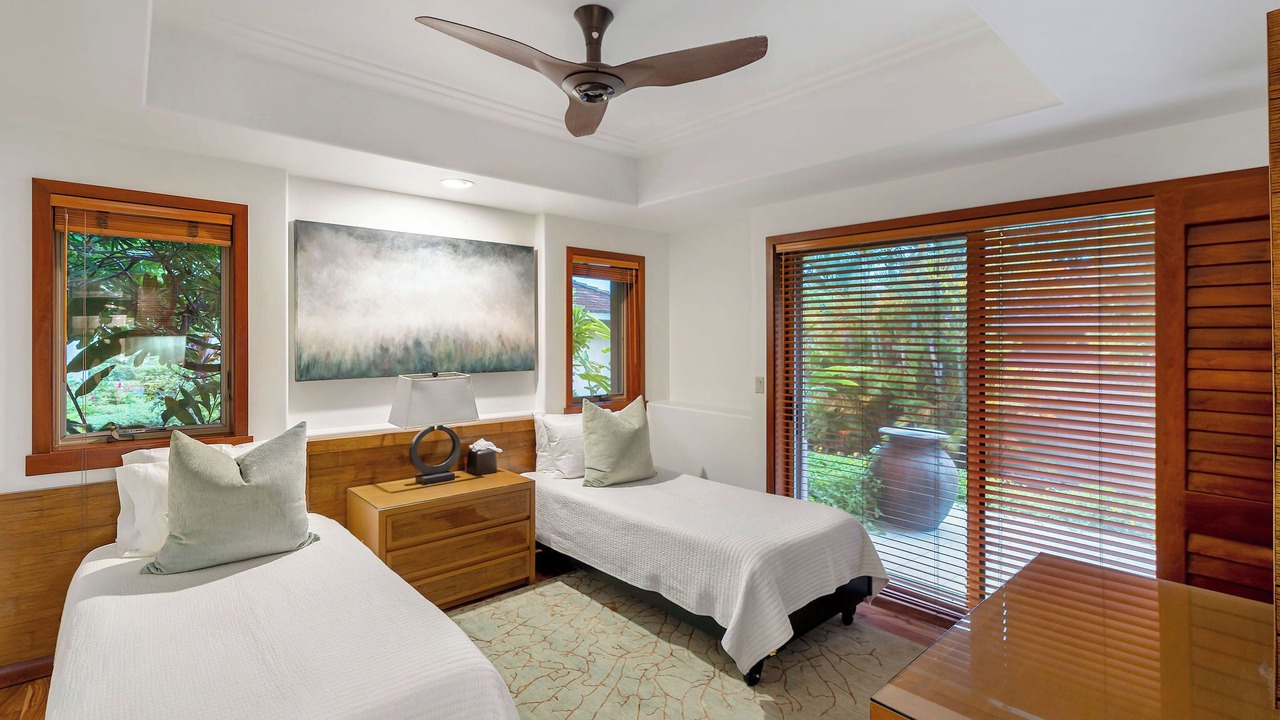 Photo of Bedroom in Kaupulehu
