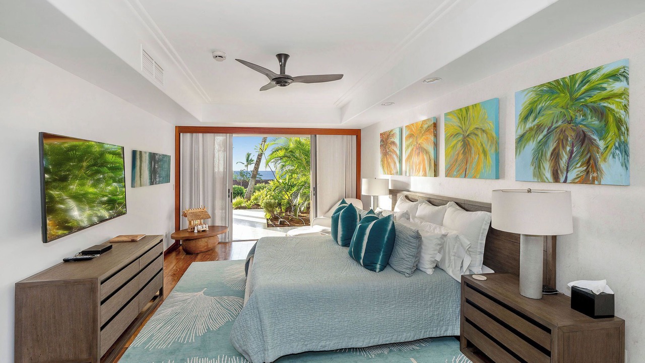 Photo of Bedroom in Kaupulehu