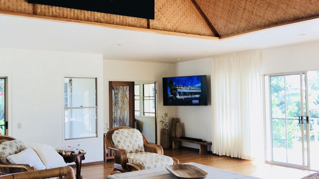 Photo of Livingroom in Hamakuapoko