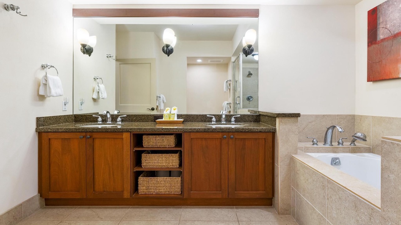 Photo of Bathroom in Waikoloa