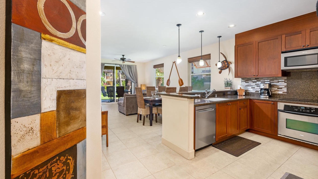 Photo of Kitchen in Waikoloa