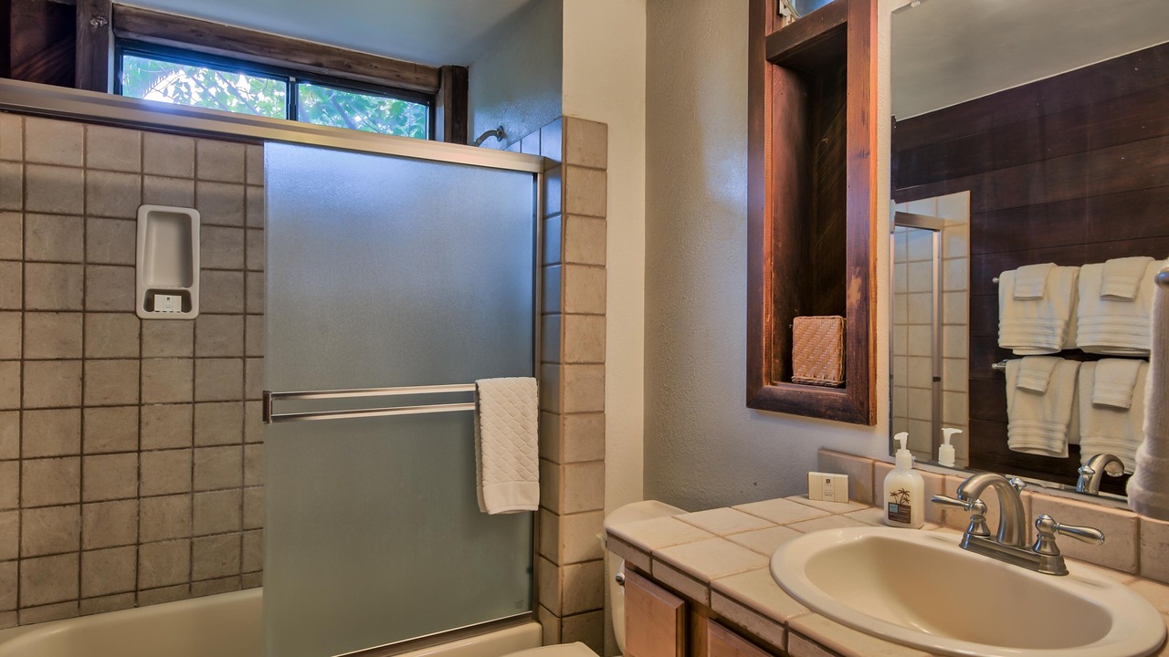 Photo of Bathroom in Kihei