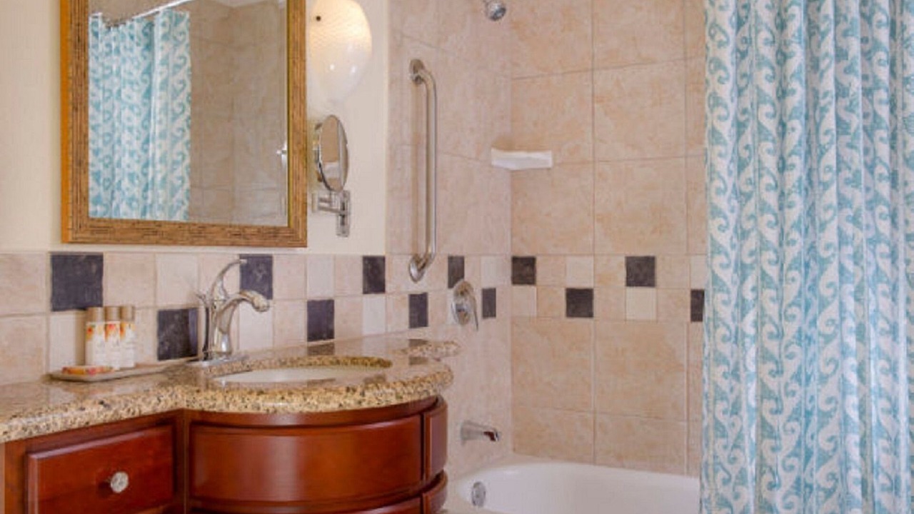 Photo of Bathroom in Ko Olina