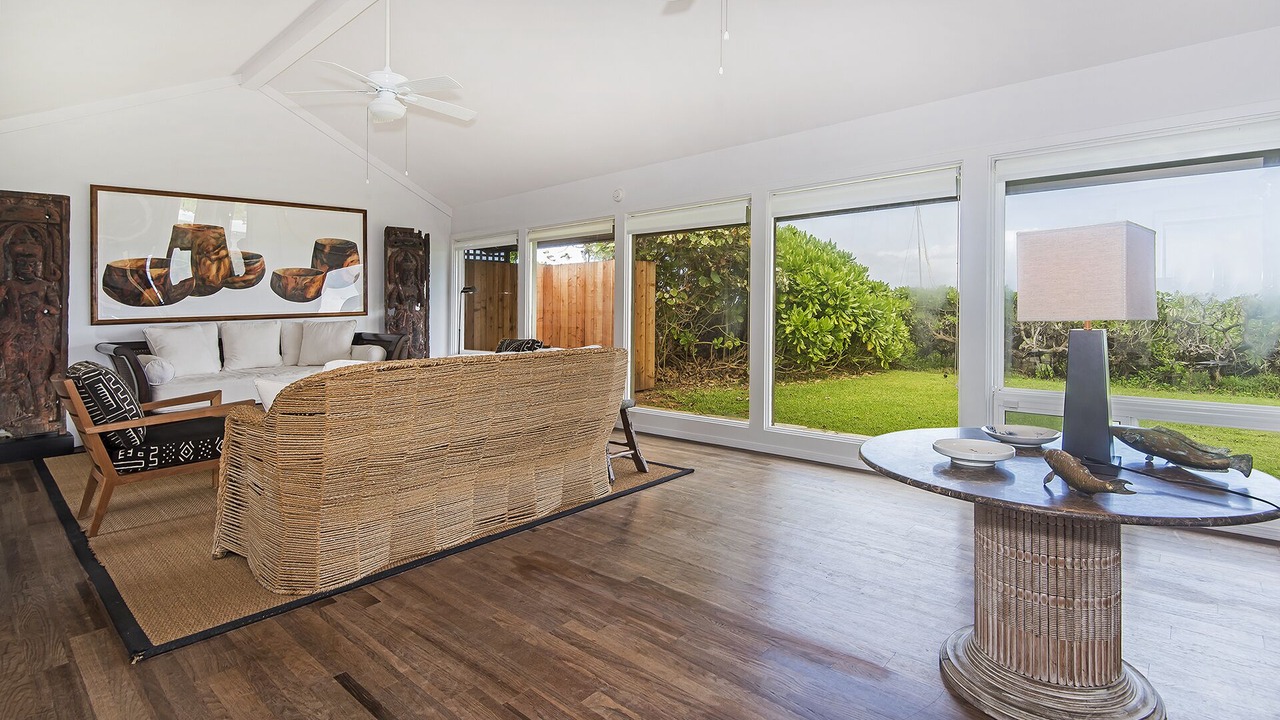 Photo of Livingroom in Kalama Tract