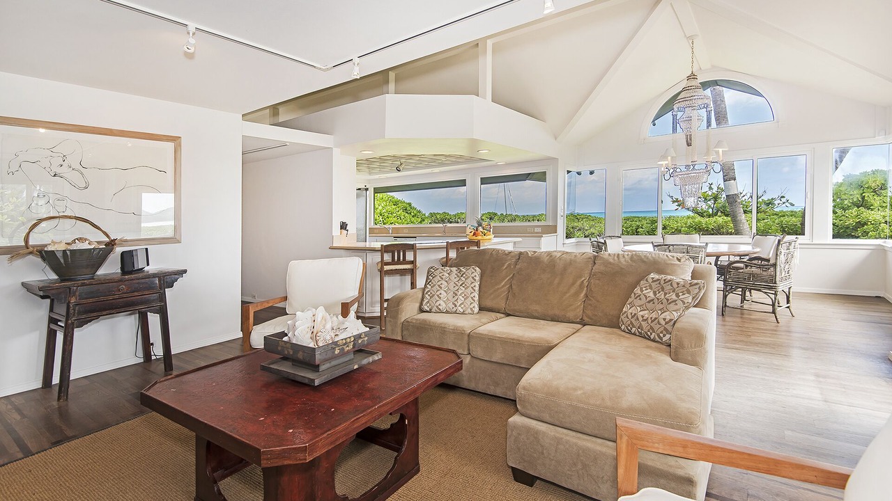 Photo of Livingroom in Kalama Tract