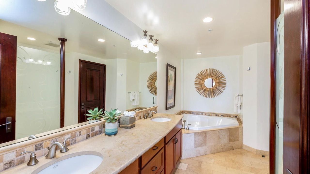 Photo of Bathroom in Wailua