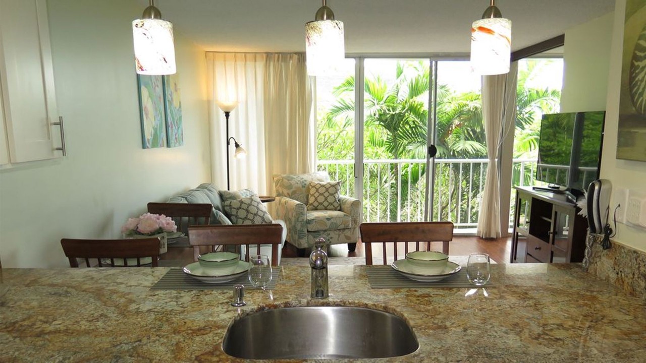 Photo of Livingroom in Makaha