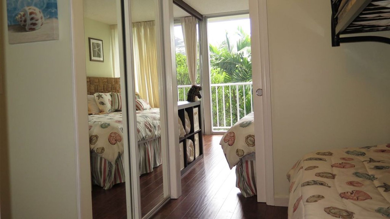 Photo of Bedroom in Makaha