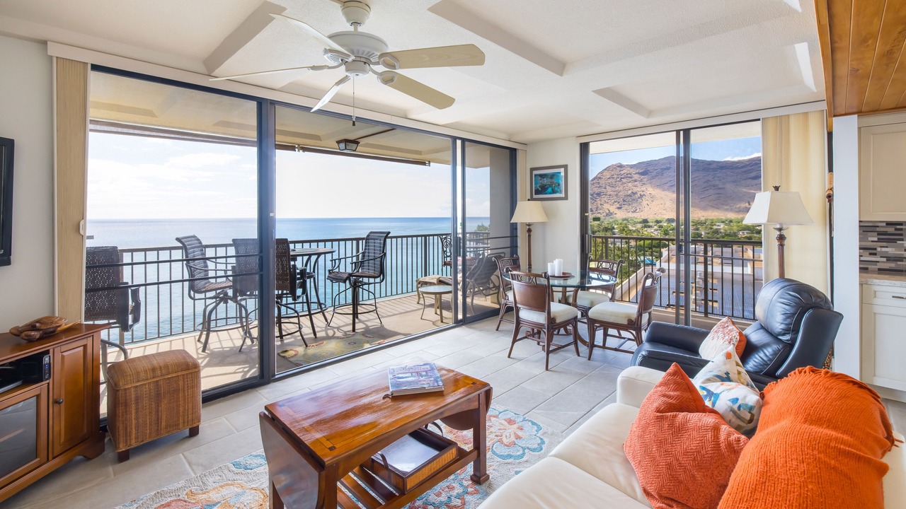 Photo of Livingroom in Makaha