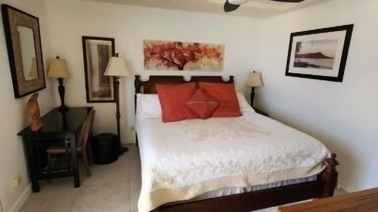 Photo of Bedroom in Makaha