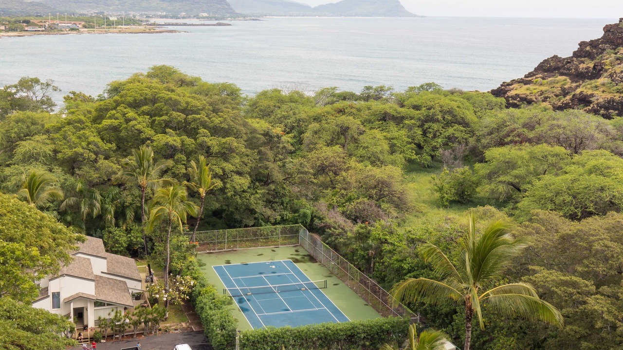 Photo of Others in Makaha
