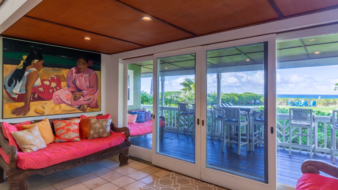 Photo of Livingroom in Waialua