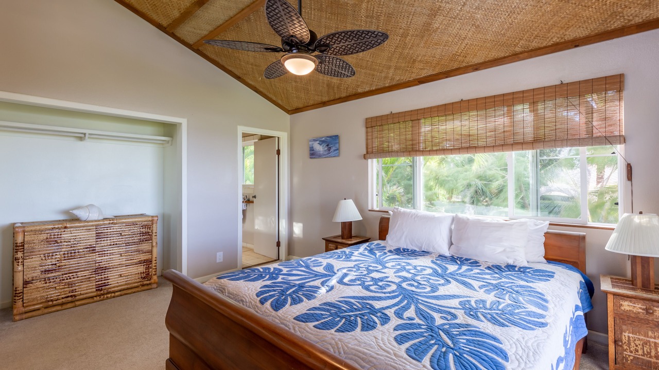 Photo of Bedroom in Waialua