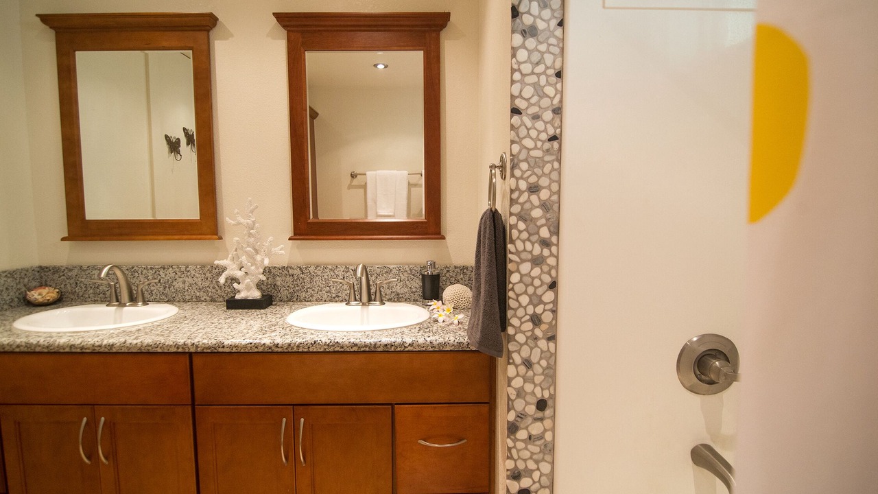 Photo of Bathroom in Kuau