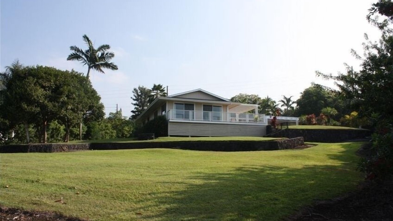 Photo of Others in Kona Palisades