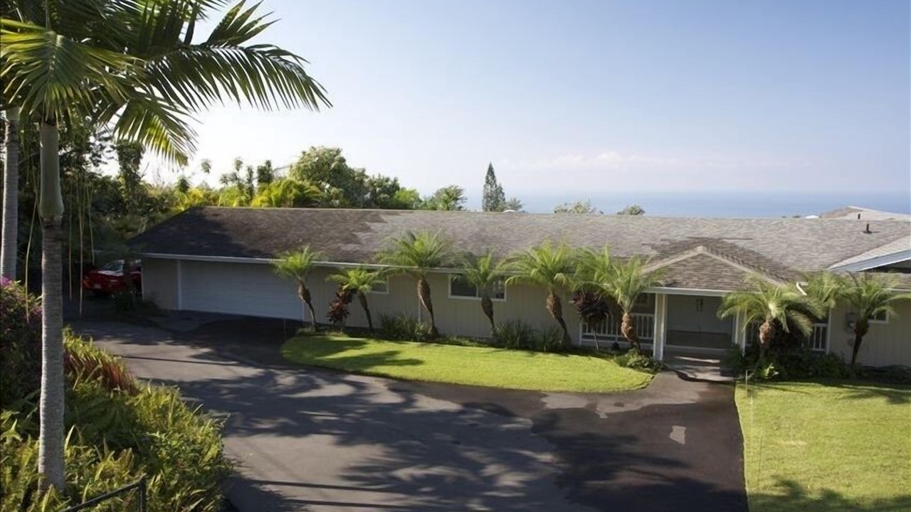 Photo of Others in Kona Palisades