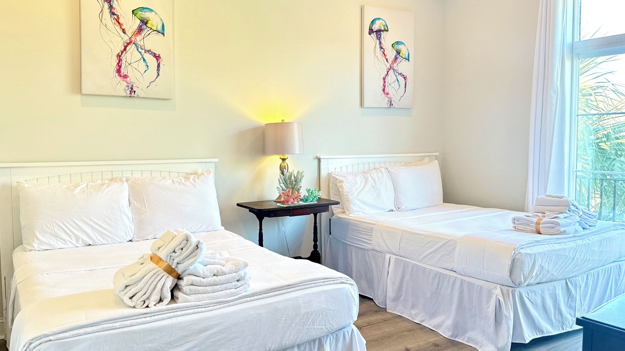 Photo of Bedroom in Palmetto Dunes
