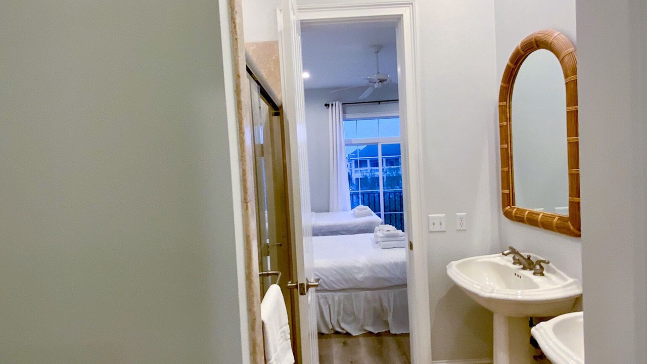 Photo of Bathroom in Palmetto Dunes