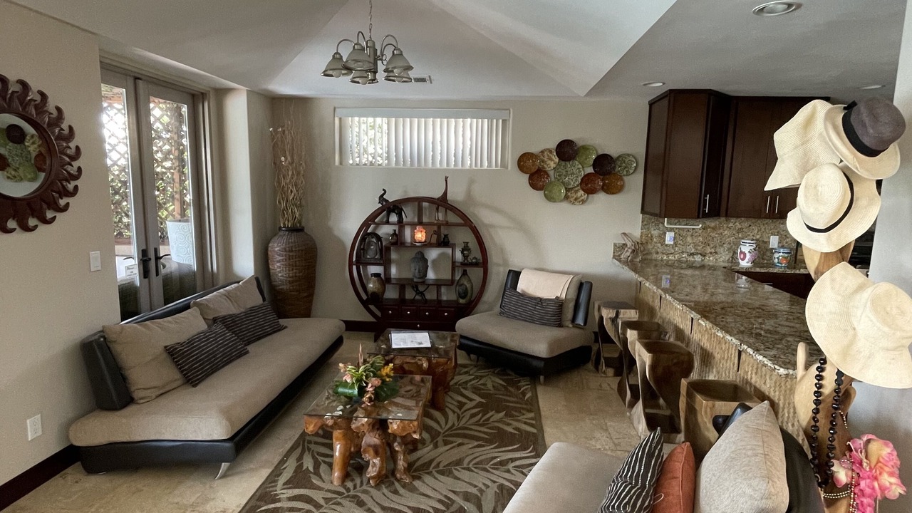 Photo of Livingroom in Kaanapali