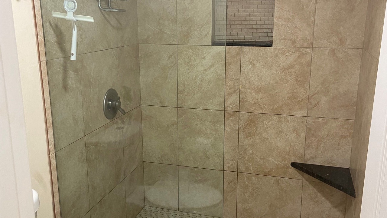 Photo of Bathroom in Kaanapali