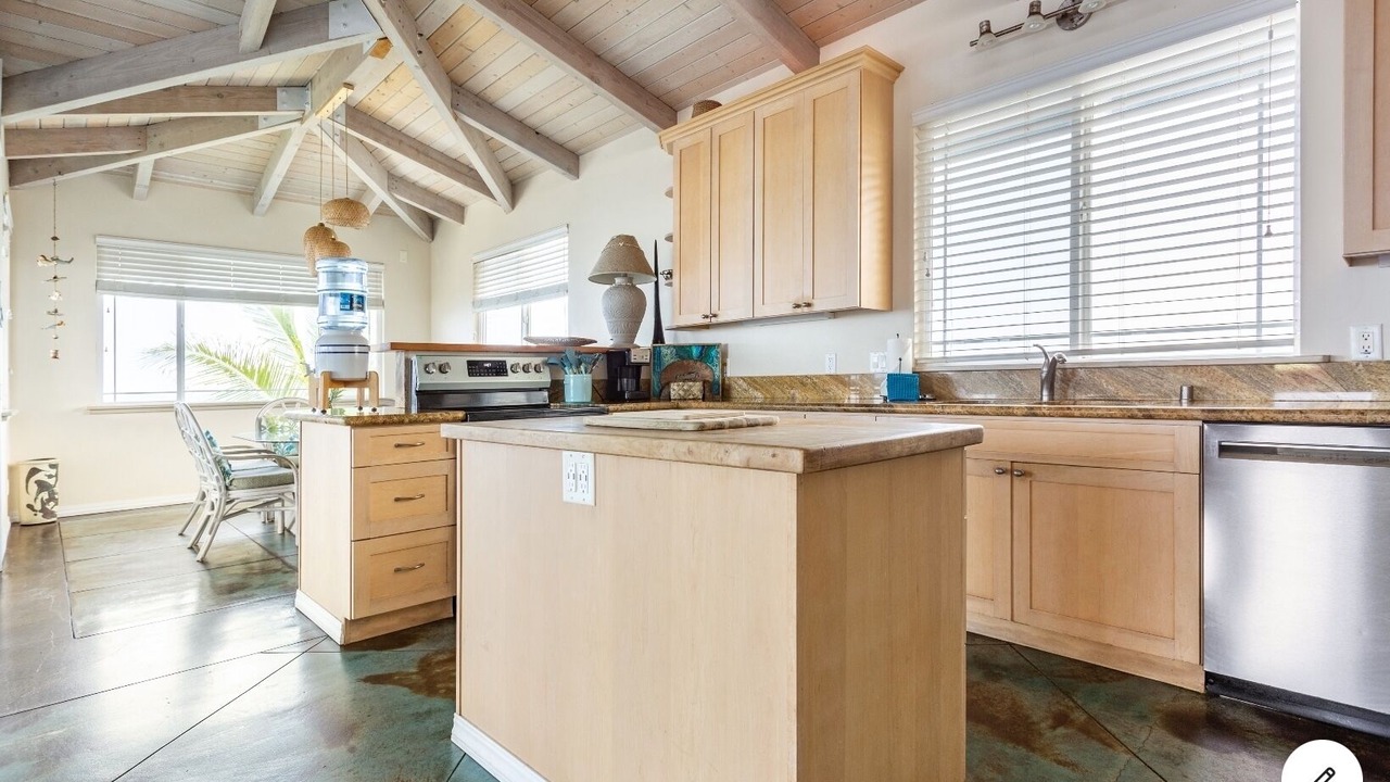 Photo of Kitchen in Captain Cook