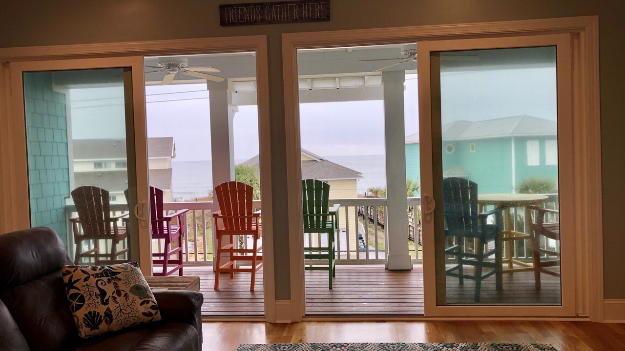 Photo of Livingroom in North Carolina Coast