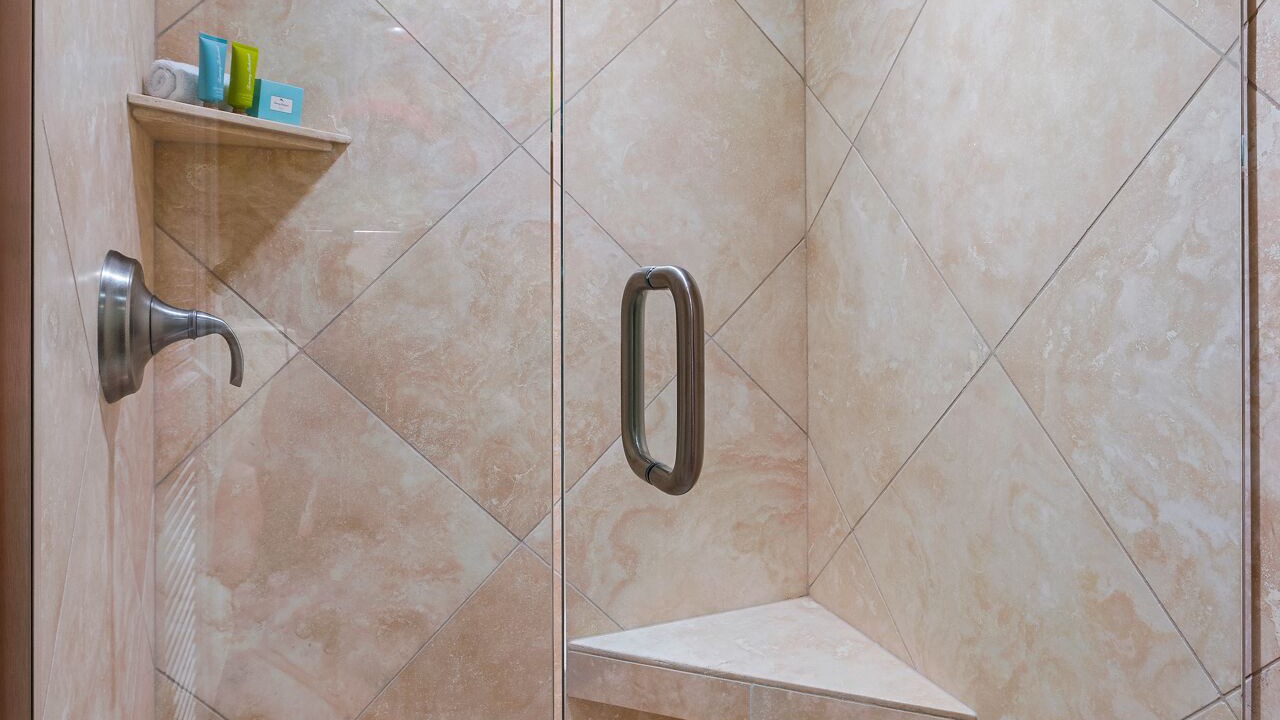 Photo of Bathroom in Honokowai