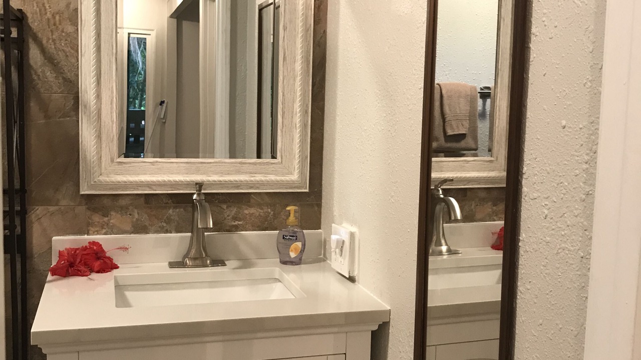 Photo of Bathroom in Hana