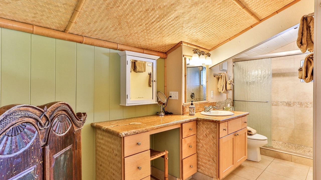 Photo of Bathroom in Napili