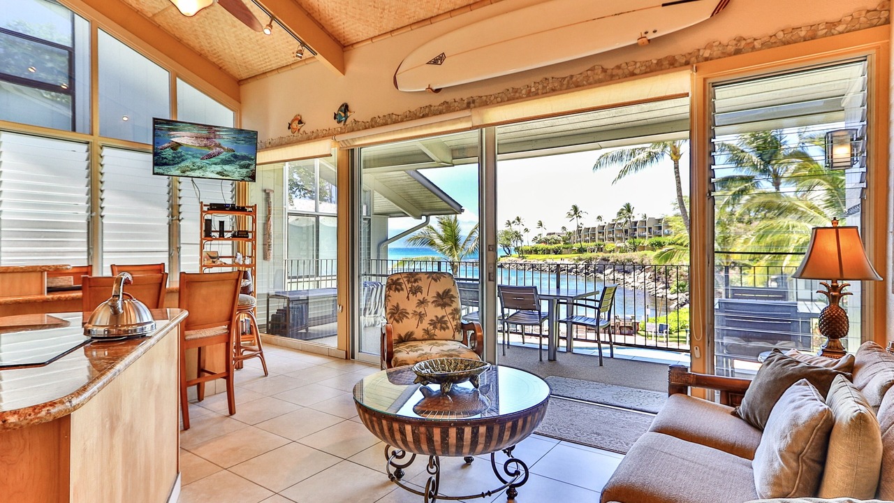 Photo of Livingroom in Napili